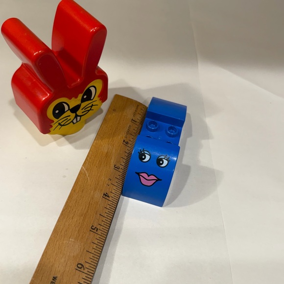 LEGO duplo vintage Colorful Bunny and Block Toy Set - Picture 4 of 5